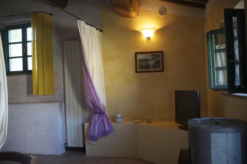 Agriturismo Erta Villa Casole dʼElsa Exteriör bild