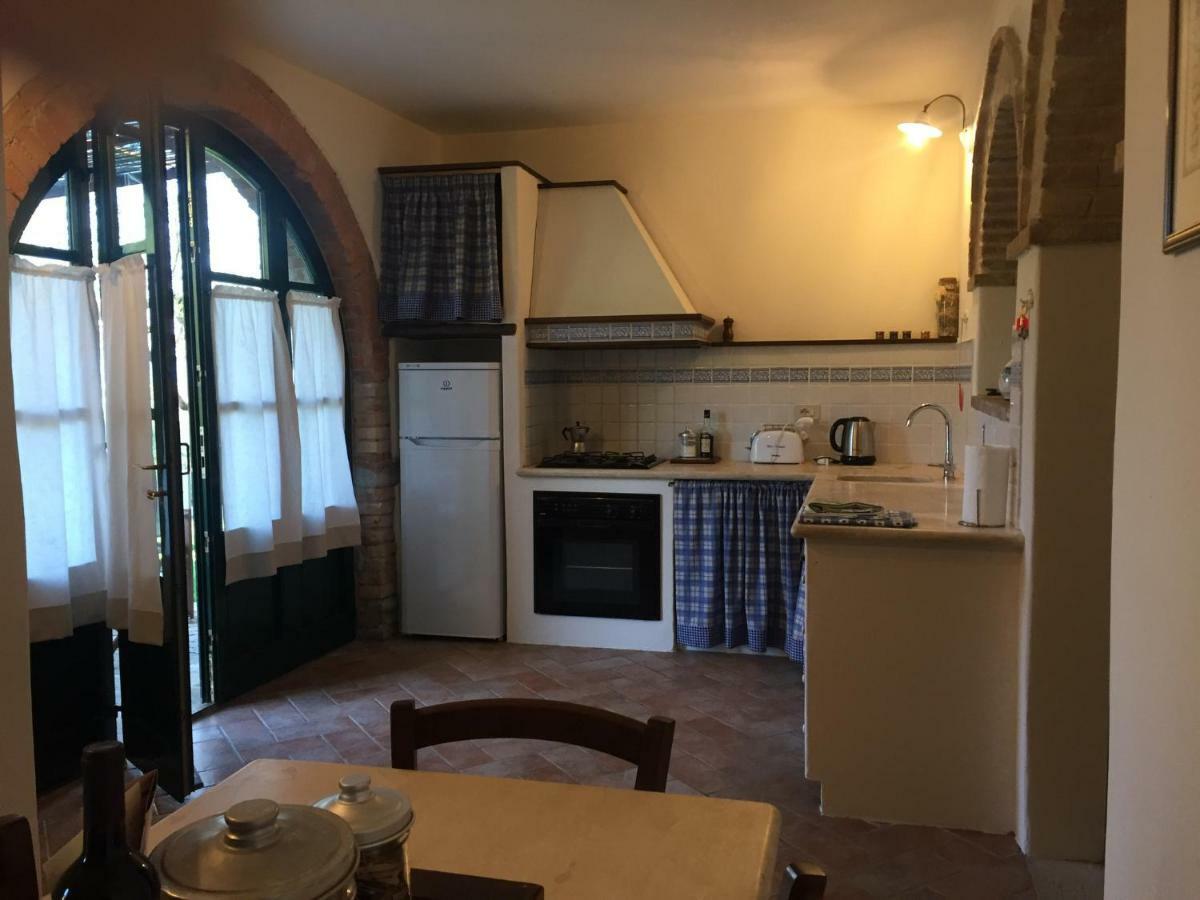 Agriturismo Erta Villa Casole dʼElsa Exteriör bild